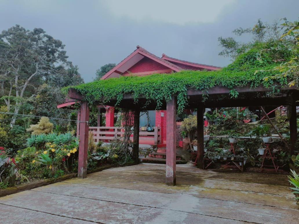 Villa Bata Merah By Spazie Paragajen Eksteriør billede